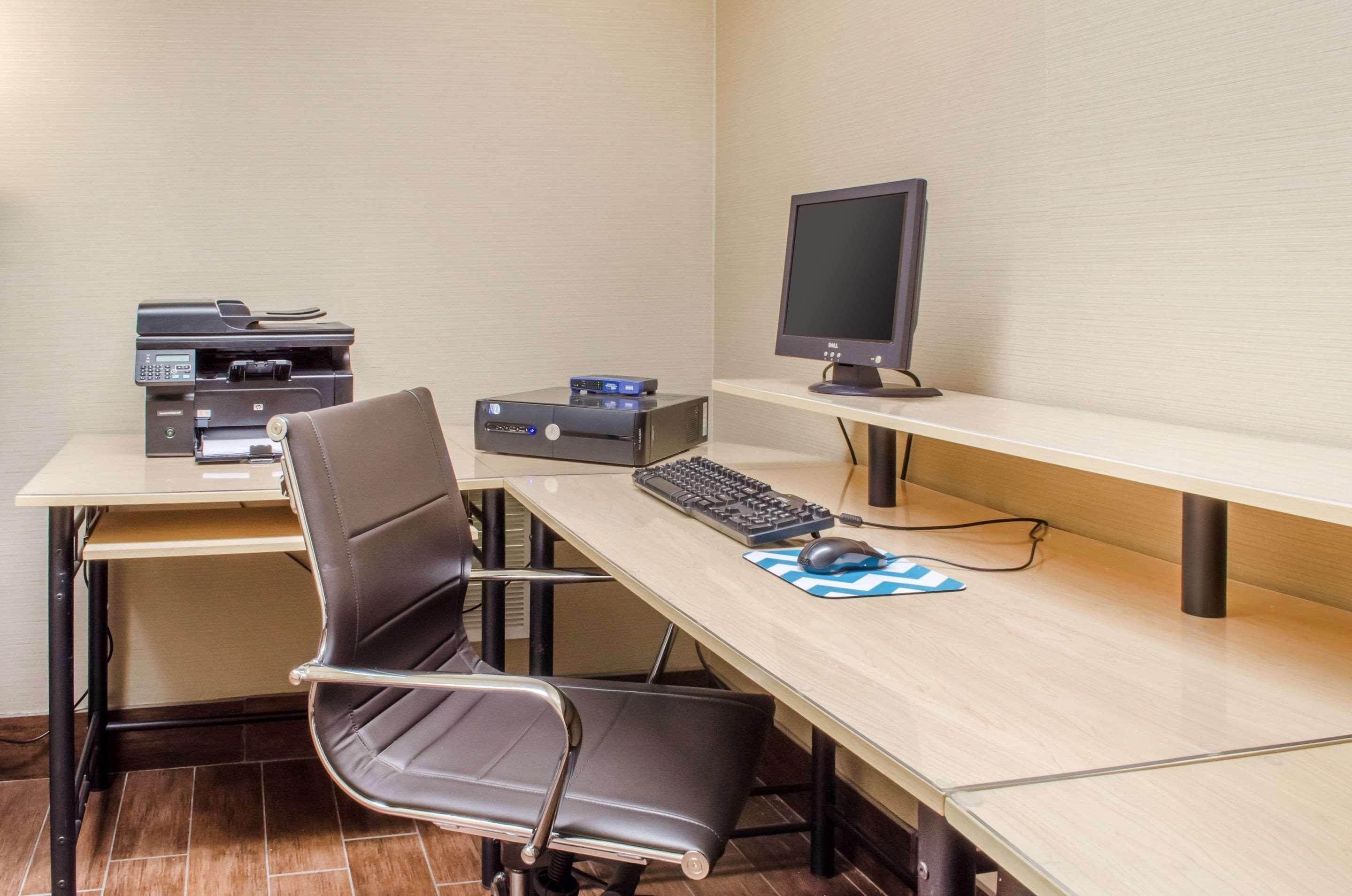 Comfort Inn West Hazleton Eksteriør billede