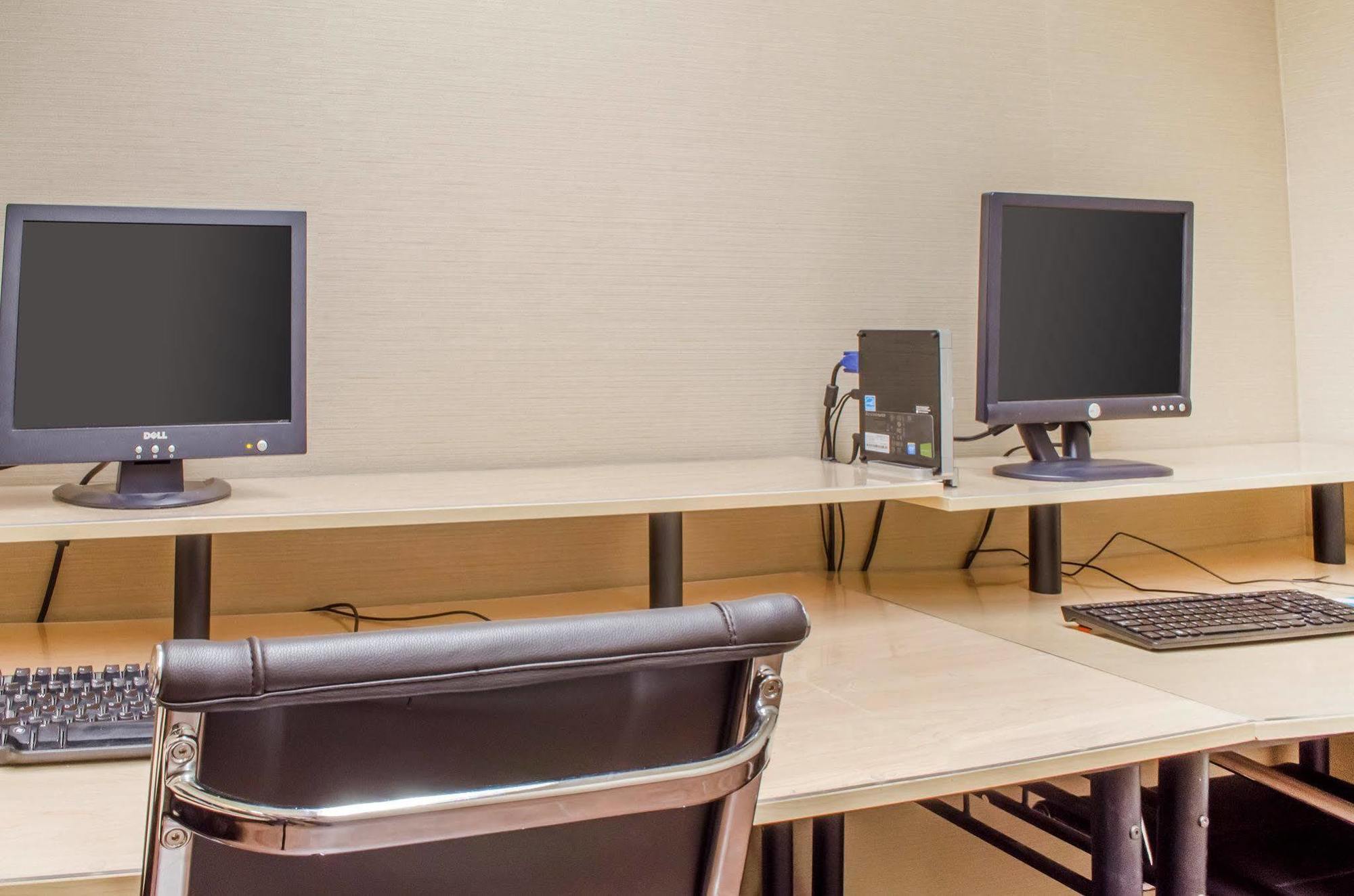 Comfort Inn West Hazleton Eksteriør billede